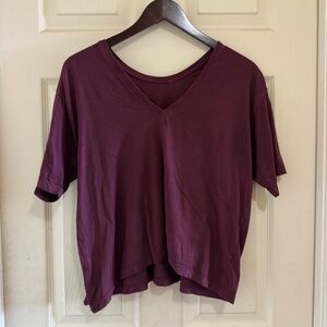 VETTA Capsule V-Neck Scoop Neck Convertible Tee